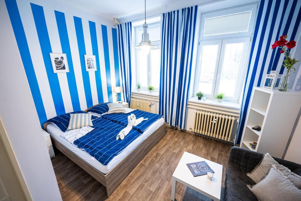 Apartmany Lanna チェスケー・ブジェヨヴィツェ エクステリア 写真