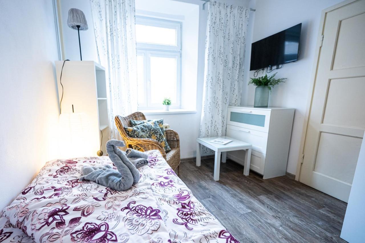 Apartmany Lanna チェスケー・ブジェヨヴィツェ エクステリア 写真