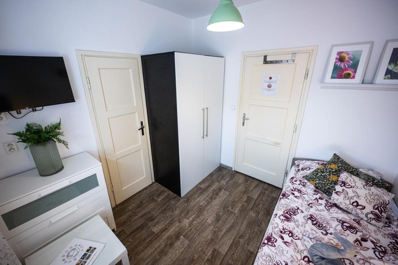 Apartmany Lanna チェスケー・ブジェヨヴィツェ エクステリア 写真