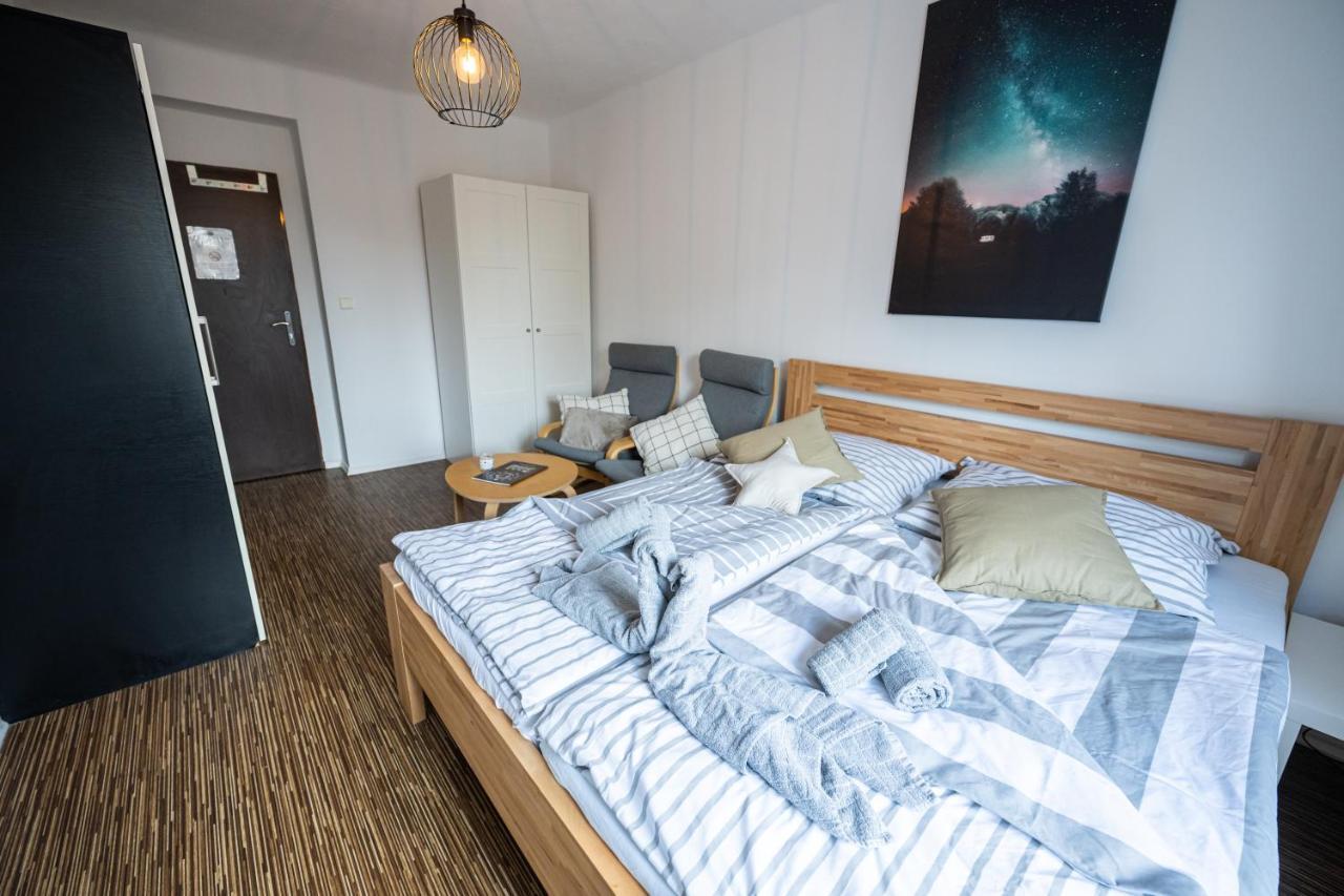 Apartmany Lanna チェスケー・ブジェヨヴィツェ エクステリア 写真