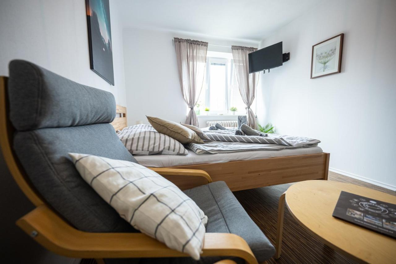 Apartmany Lanna チェスケー・ブジェヨヴィツェ エクステリア 写真