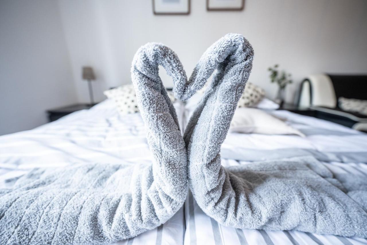 Apartmany Lanna チェスケー・ブジェヨヴィツェ エクステリア 写真